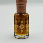 زيت عطري خشب عود خام ١٢ جرام  من القرشي